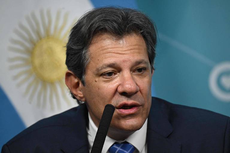 Haddad chega a encontro do Mercosul entre acordos com europeus e cortes de tarifas