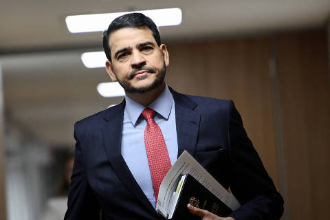 Governo apresenta plano para devolver descontos indevidos do INSS a partir do dia 24