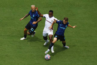 FIFA Club World Cup - Round of 16 - Inter Milan v Fluminense