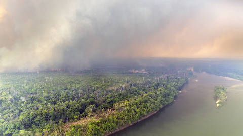 **EXCLUSIVO ESPECIAL AMBIENTE** Incêndios florestais de grandes dimensões atingem a Amazônia na Terra Indígena Kayapó, no Pará, nos dias 11 e 12 de setembro de 2024