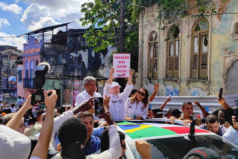 Marqueteiros da direita minimizam 'ricos versus pobres' de Lula e miram inflação e gastos