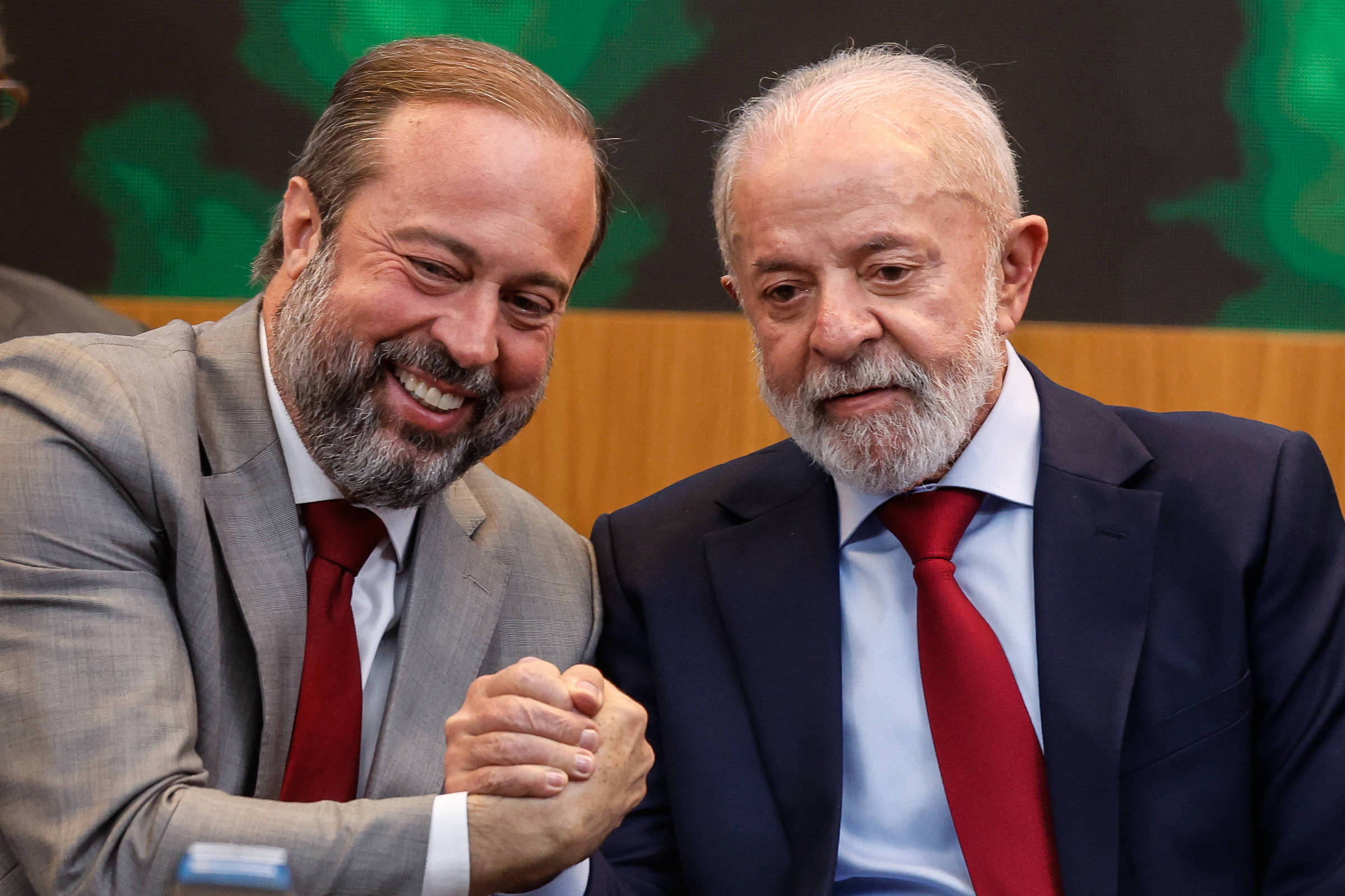 Tarifa social de energia começa neste sábado (5); como funciona a isenção na conta de luz