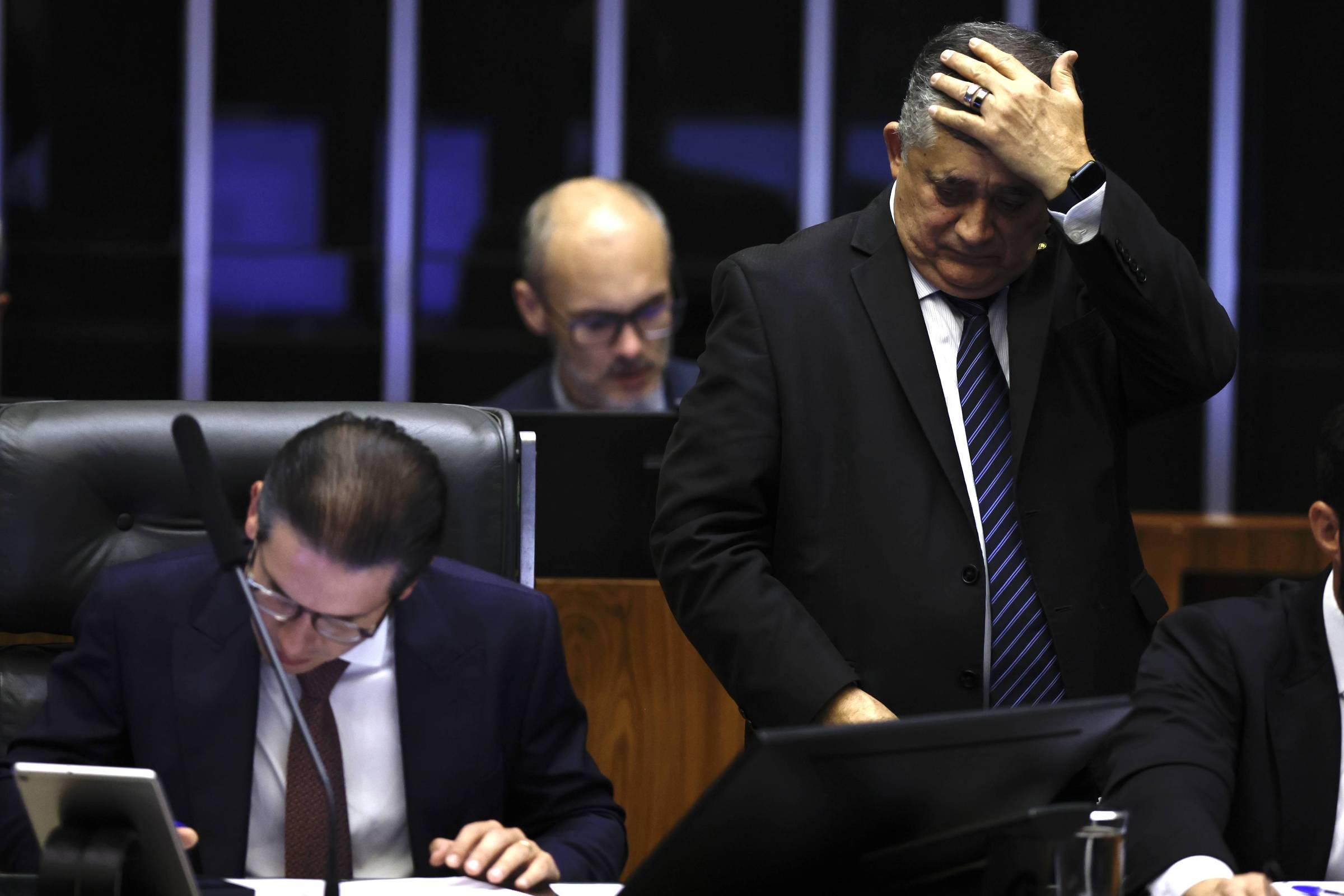 Conselho de Direitos Humanos defende taxação de grandes fortunas e aumento do IOF