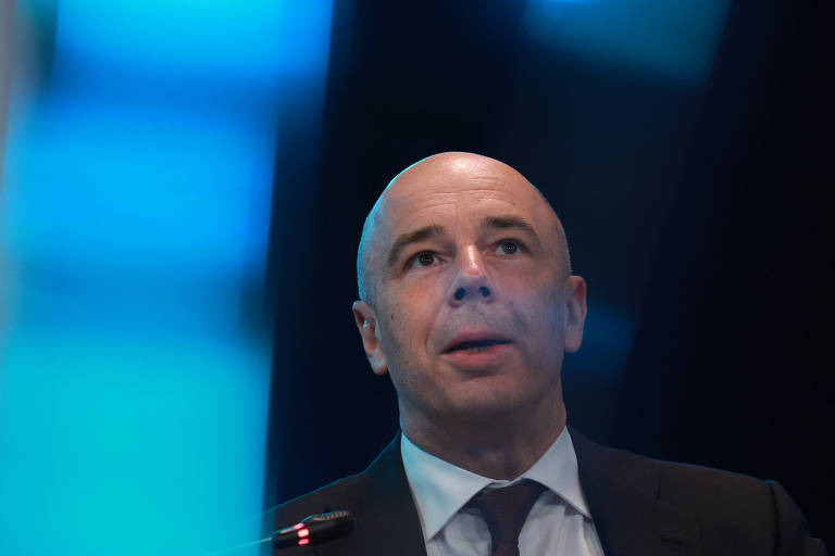 Rússia insiste em sistema de pagamento alternativo ao dólar mesmo com resistência no Brics