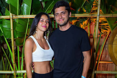 Bruno Gissoni e Yanna Lavigne na chegada na área VIP do show da Lady Gaga em Copacabana no Rio de Janeiro