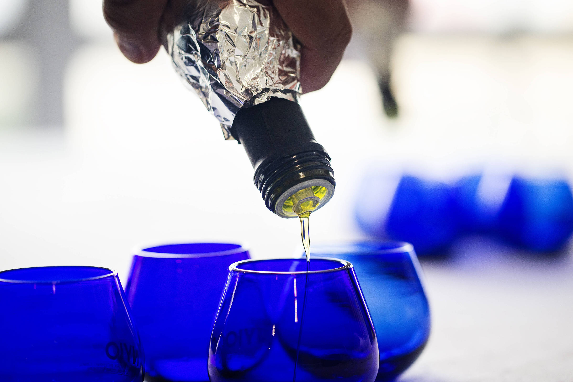 Governo manda recolher quatro marcas de azeites fraudados; veja lista e o que fazer