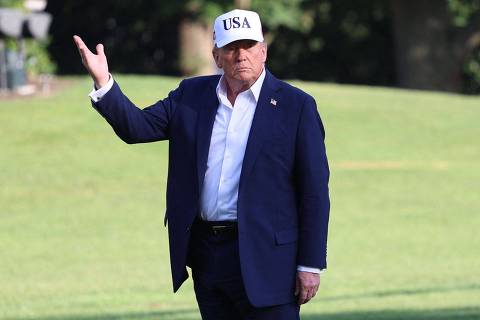 Trump anuncia tarifas de 25% a 40% para produtos de 14 países