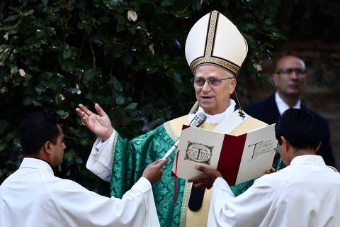 https://f.i.uol.com.br/fotografia/2025/07/09/1752066983686e6ba754082_1752066983_3x2_th.jpg