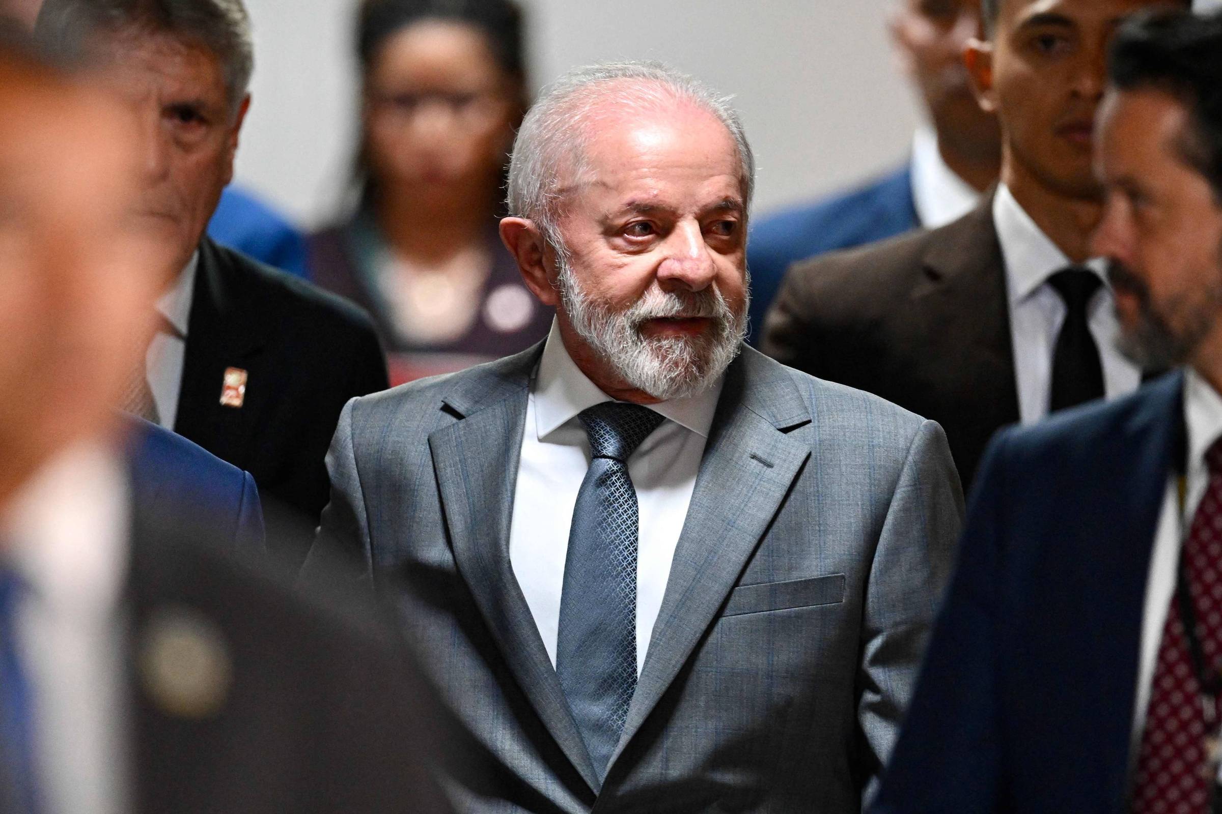 Governo prevê retaliação aos EUA só após 1º de agosto e descarta tarifas horizontas