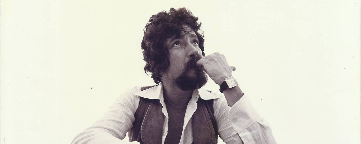 O músico Raul Seixas, em foto de Frederico Mendes, que está no acervo de Kika Seixas