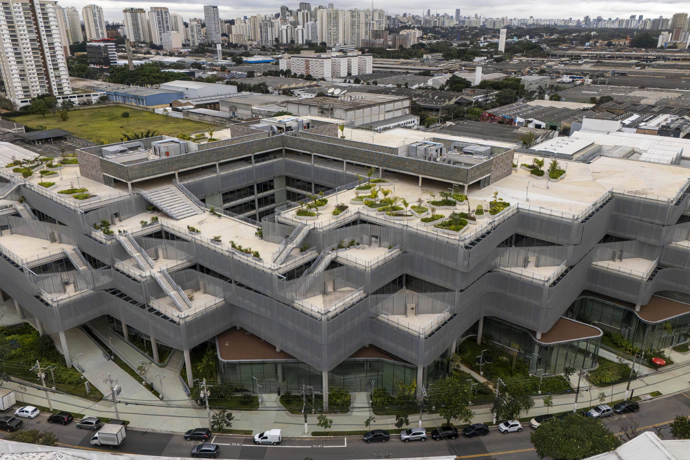 Complexo de publicidade e campus revivem sonho da Vila Leopoldina de ser polo criativo de São Paulo