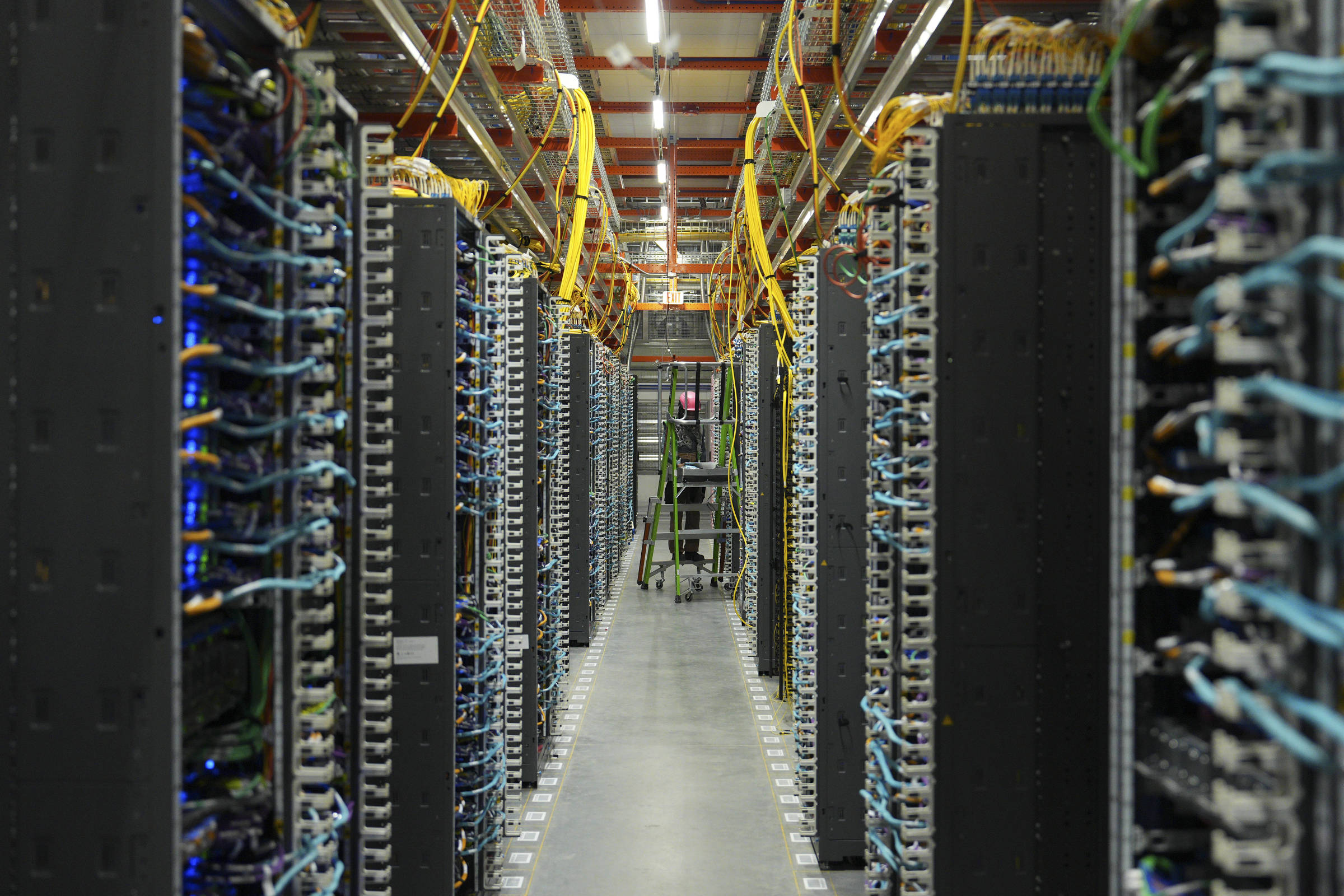 EUA concentram quase 40% dos data centers no mundo; Brasil tem 1,8%