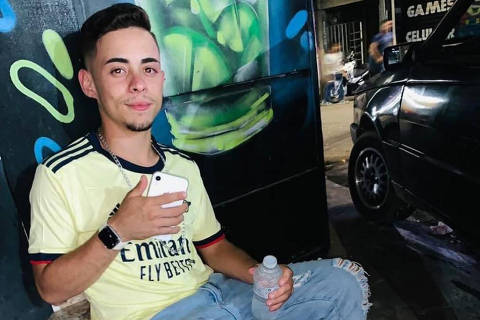 Homem estava em pé com as mãos para cima quando foi morto por PM em Paraisópolis
