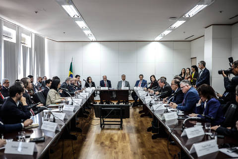 Alckmin diz que pode pedir adiamento de sobretaxa de Trump, e indústria rejeita retaliação