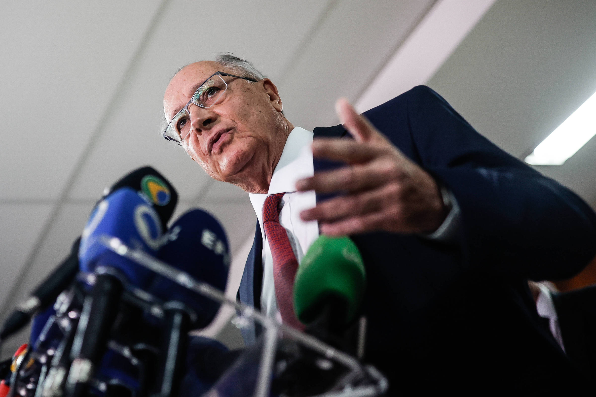 Alckmin convida centrais sindicais para reunião sobre tarifaço de Trump