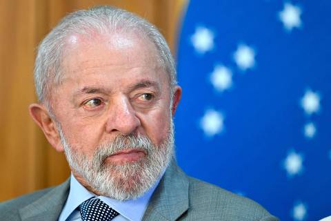 Quaest: Avaliação de Lula tem oscilação favorável, agora com 40% de negativo e 28% de positivo