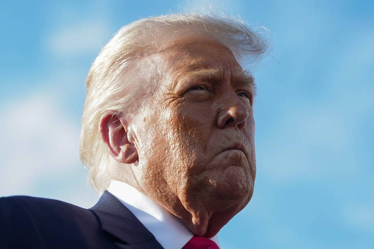 Quaest: Eleitores de direita que desaprovam tarifaço de Trump superam os que aprovam
