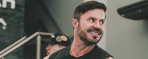 Renato Cariani durante uma sessão de musculação em seu Centro de Treinamento