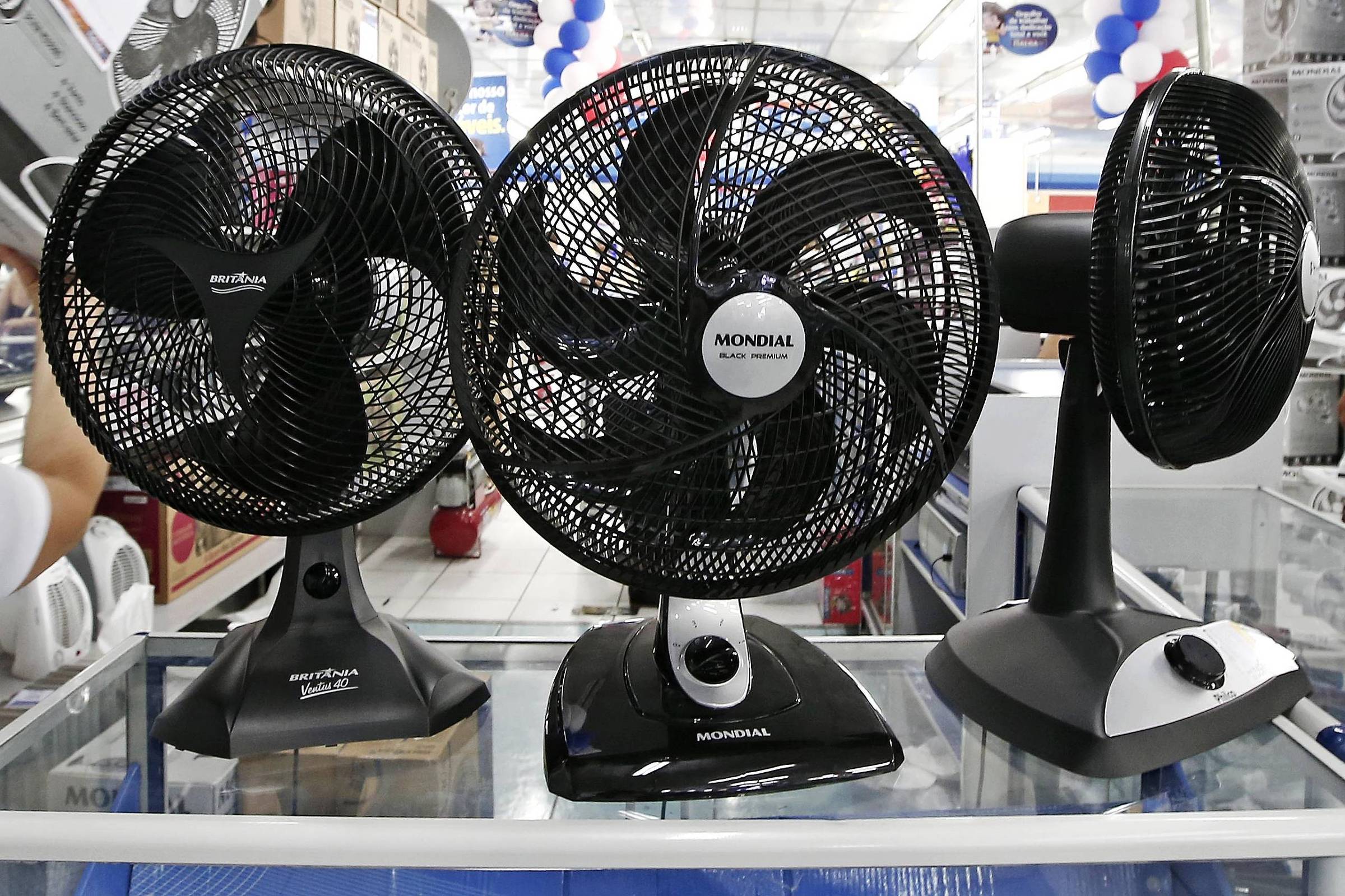 Saiba como usar o ventilador para dormir melhor