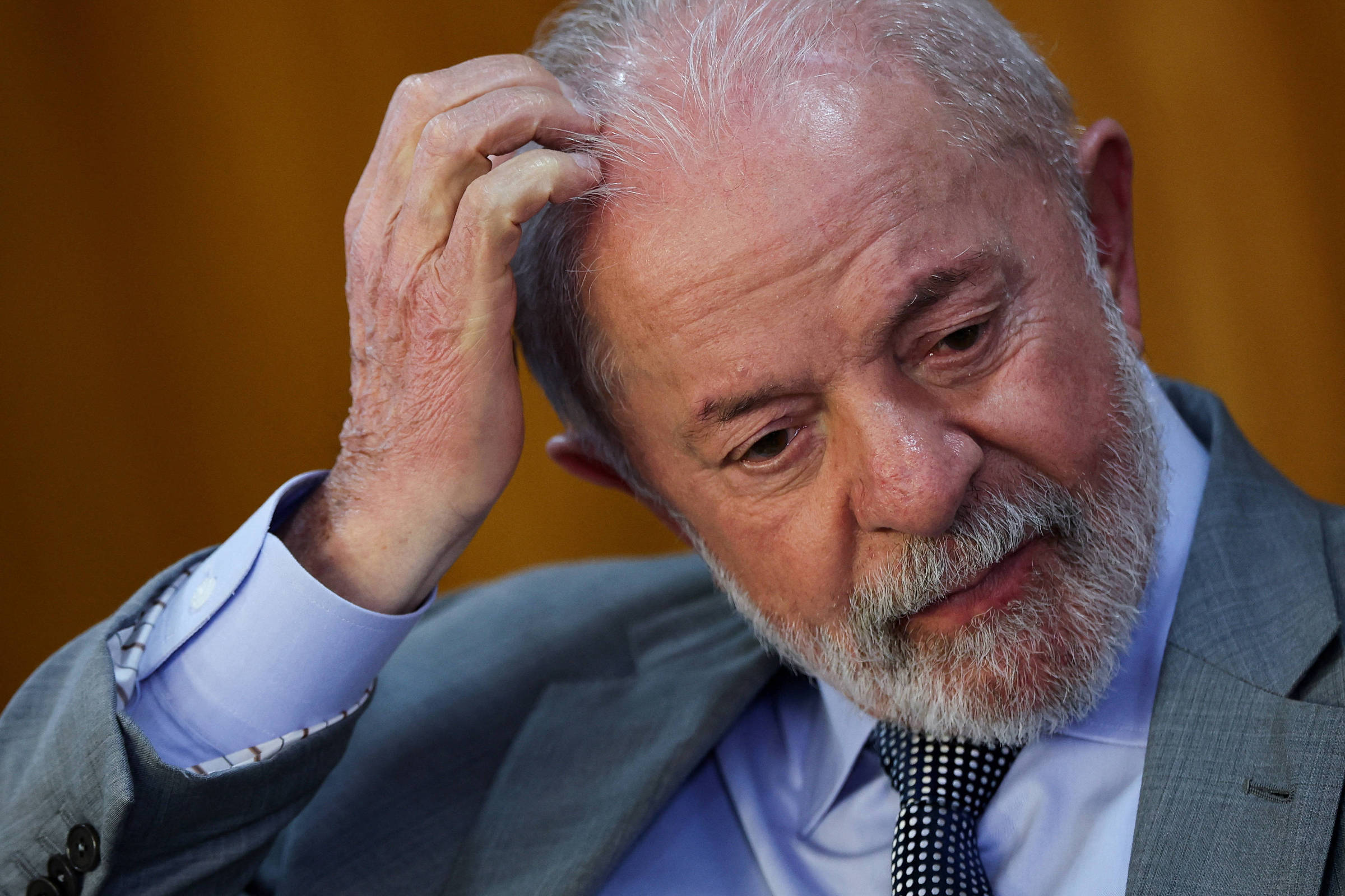 Mirando eleição, Lula pede saída a bancos públicos para destravar crédito