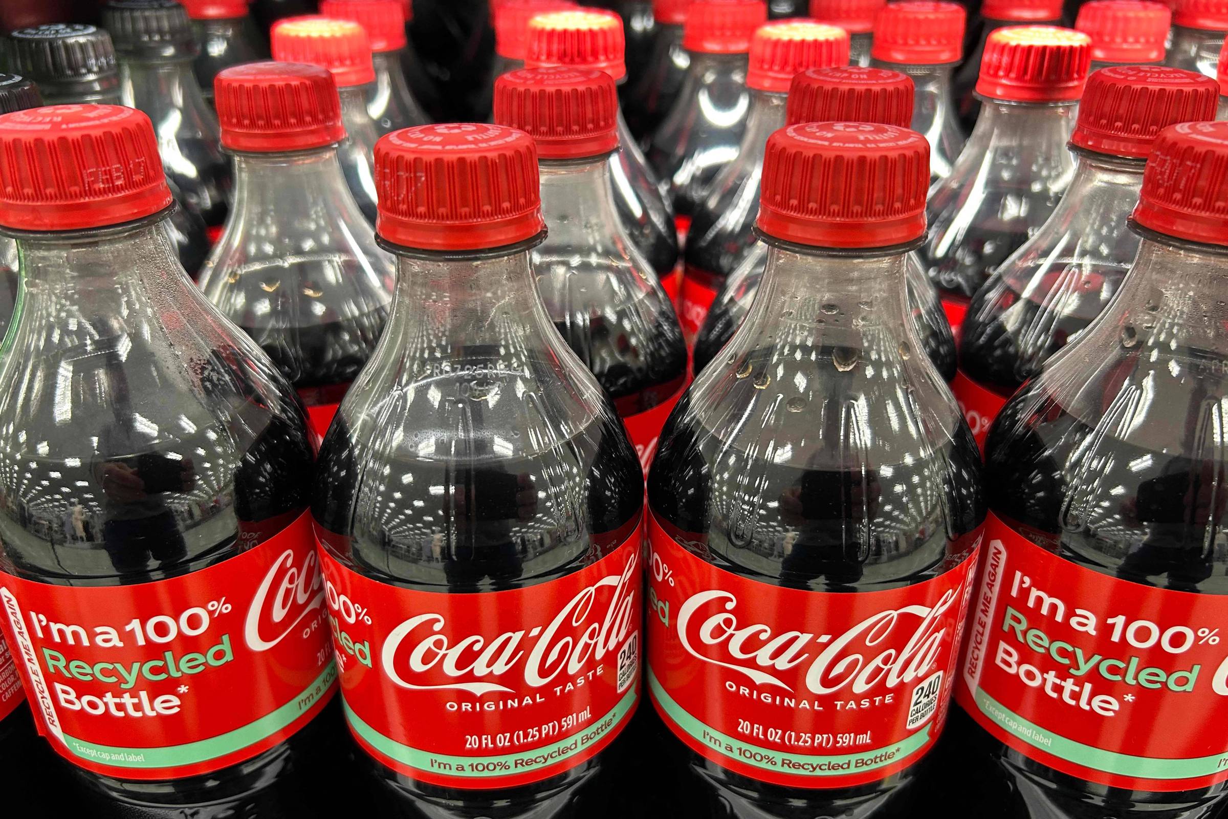 Trump diz que Coca-Cola usará açúcar de cana na produção dos EUA