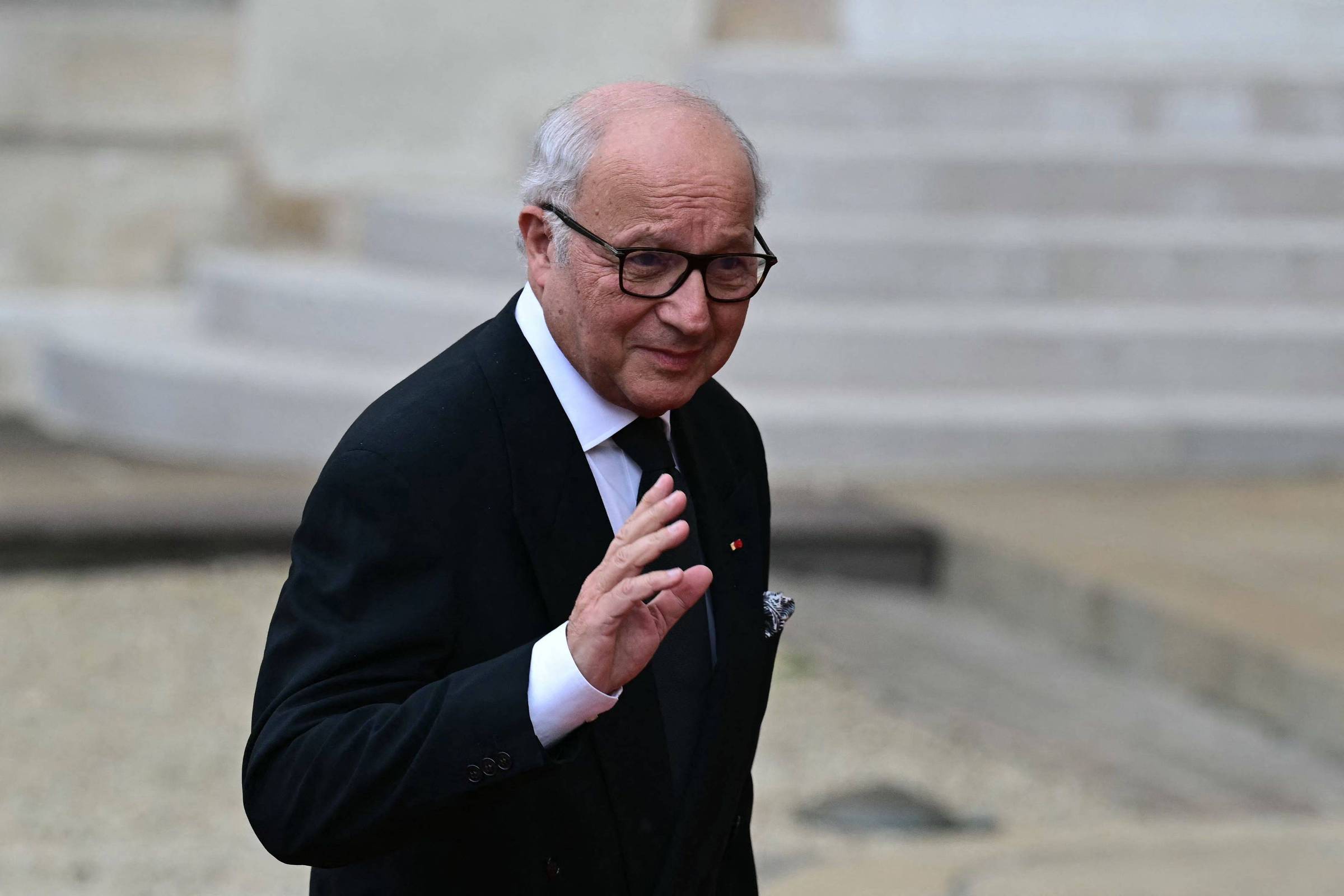 COP sem EUA exige mais multilateralismo, diz ex-premiê francês que liderou Acordo de Paris