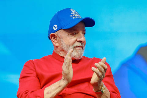 Lula critica tarifa de Trump e diz que Brasil vai taxar empresas de tecnologia dos EUA