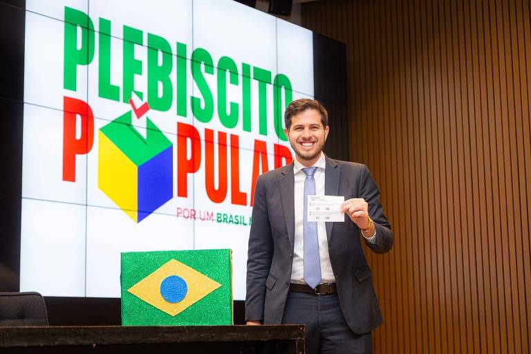 PSB e PDT aderem a plebiscito popular sobre isenção do IR e redução da jornada