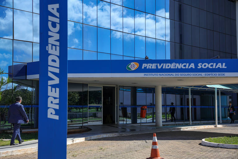 Despesas do INSS vinculadas a um salário mínimo chegam a 3,1% do PIB, diz estudo