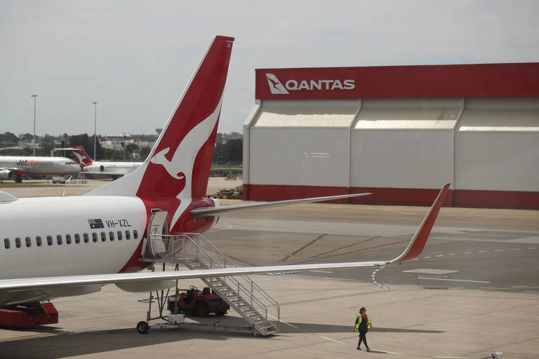 De 'voos-fantasma' a banheiros extras: como a companhia aérea Qantas se recuperou de uma crise