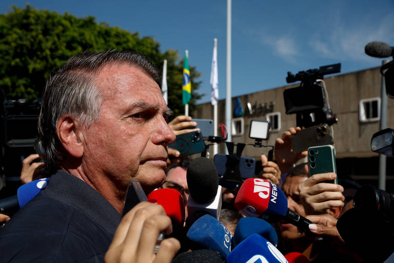 Bolsonaro desiste de participar de entrevista coletiva após despacho de Moraes e oposição fala em censura