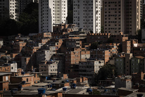 SA?O PAULO, SP, BRASIL - 17/07/2025 - Perfil da favela de Paraisópolis, uma semana depois da comunidade ser palco de um protesto violento, motivado pela morte de um suspeito rendido por dois policiais militares.  (Foto: Bruno Santos/ Folhapress, COTIDIANO)