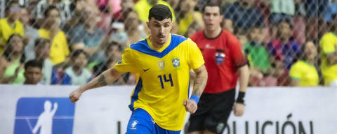 10.11.2024  BRASIL X COLÔMBIA - Seleçao    yt64v Brasileira de Futsal durante jogo  Foto: Leto Ribas / CBF DIREITOS RESERVADOS. NÃO PUBLICAR SEM AUTORIZAÇÃO DO DETENTOR DOS DIREITOS AUTORAIS E DE IMAGEM