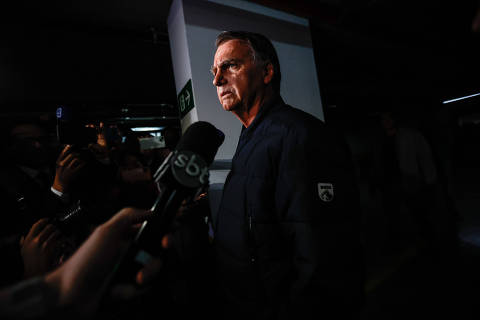 Tornozeleira antecipa afastamento de Bolsonaro do palco político e amplia pressão na sucessão