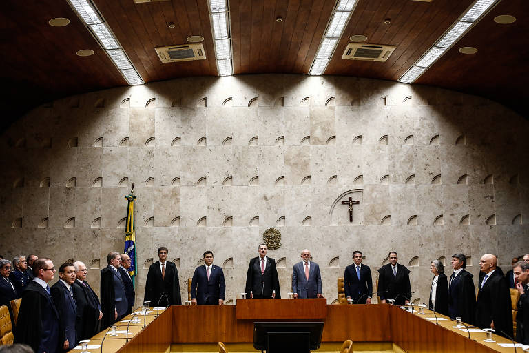 Outros ministros do Supremo tiveram os vistos revogados, à exceção de Kassio Nunes Marques, André Mendonça e Luiz Fux