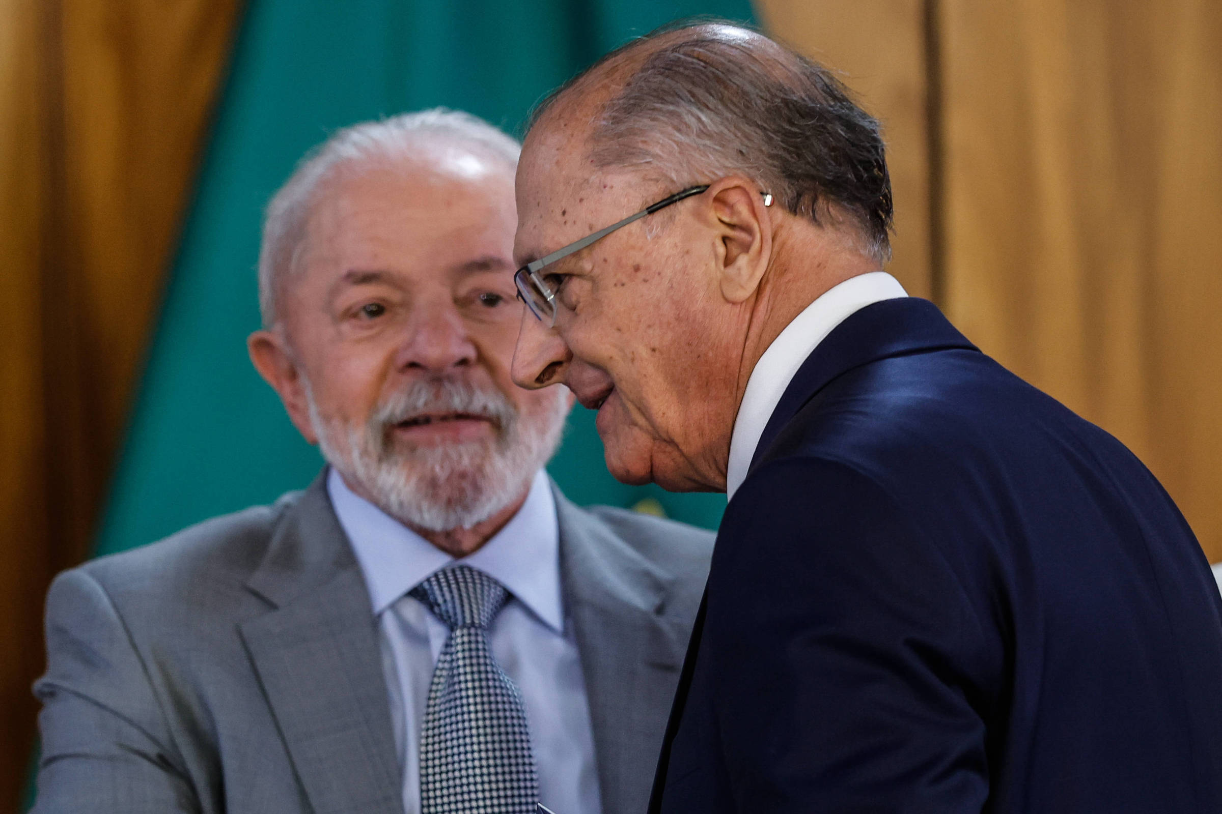 Os empresários erraram o alvo