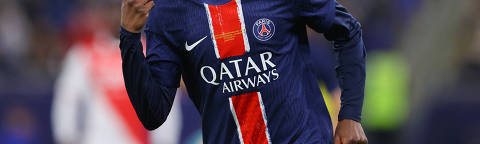 Soccer Football - Trophee des Champions - Final - Paris St Germain v AS Monaco - Stadium 974, Doha, Qatar - January 5, 2025 Paris St Germain's Ousmane Dembele celebrates scoring their first goal REUTERS/Ibraheem Al Omari