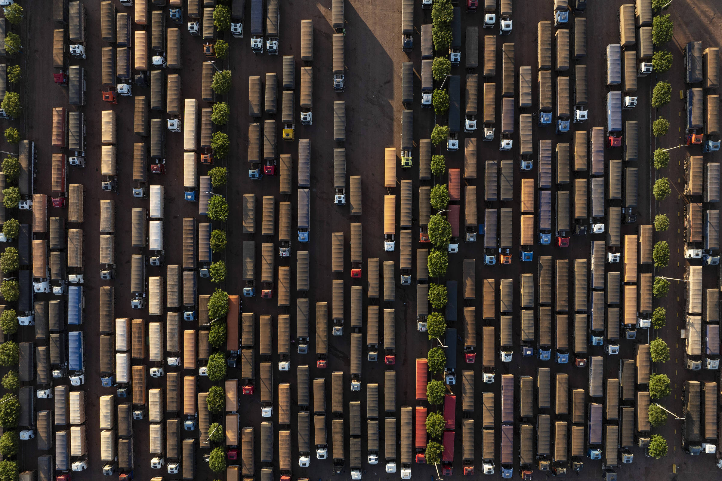 Moraes vota pela validade da lei da Ferrogrão por não ver risco ao ambiente e julgamento é suspenso