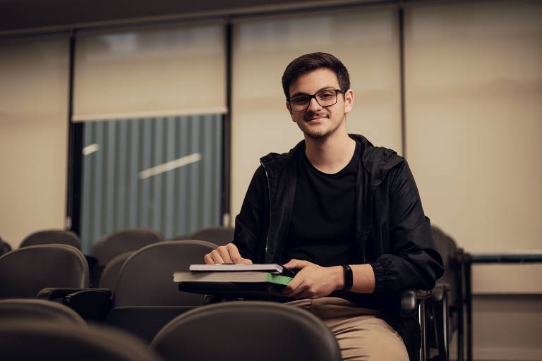 Escolha da graduação deve conciliar interesse pessoal com visão da carreira a longo prazo