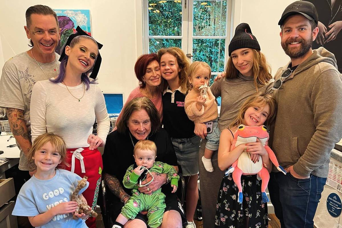 Ozzy Osbourne: Quem era a família do cantor - 22/07/2025 - Celebridades - F5