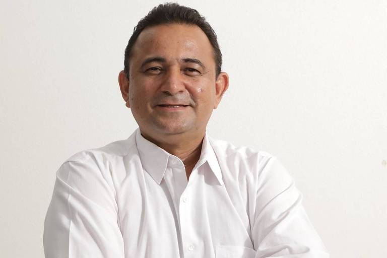 Pastor faz conversão em massa de traficantes e diz ter tirado mais de 5.000 pessoas do crime
