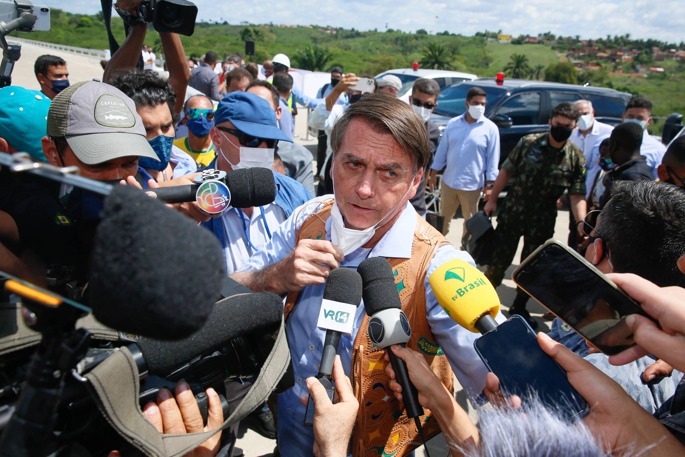 Livro mostra bastidores da imprensa durante o governo Bolsonaro