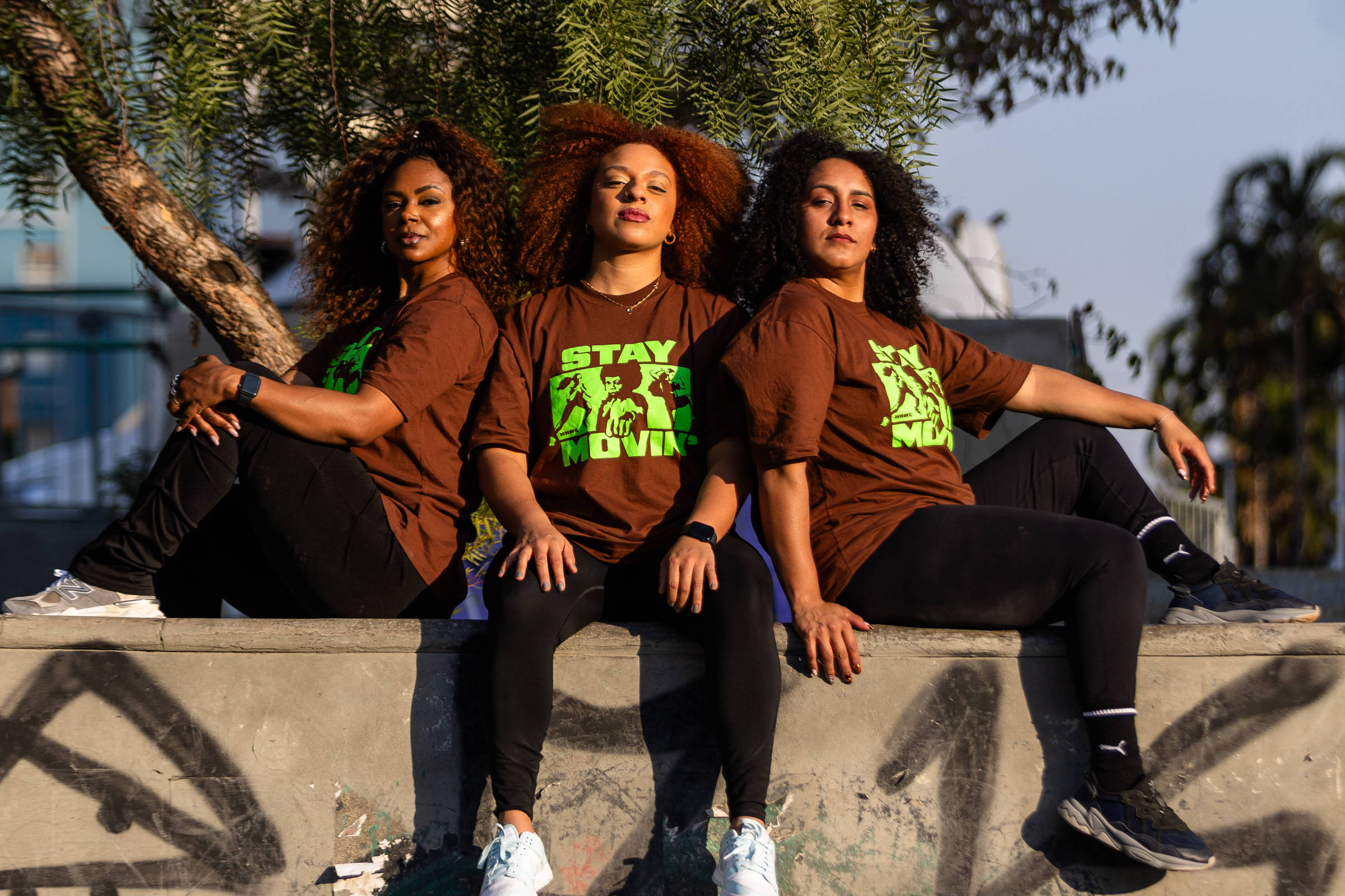 Mulheres negras criam treino coletivo que mistura som do hip hop a ambiente de acolhimento