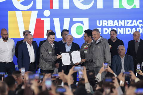 Lula diz que Alckmin liga todo dia para negociar com EUA, mas 'ninguém quer conversar com ele'