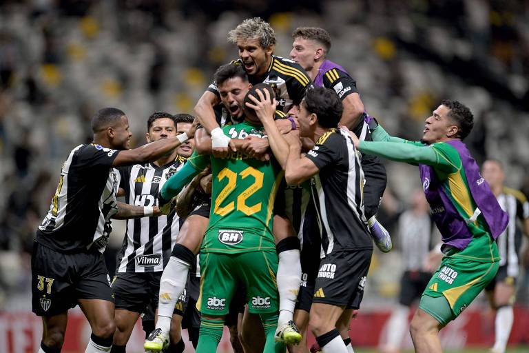 Não dá para separar a estratégia da improvisação no futebol