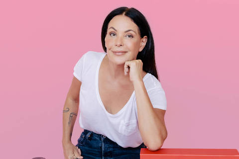 CIMPLES by Carolina Ferraz lança cinco temperos exclusivos e com alta durabilidade
Produtos foram desenvolvidos ao longo de seis meses pelas sócias, ao lado de parceiros