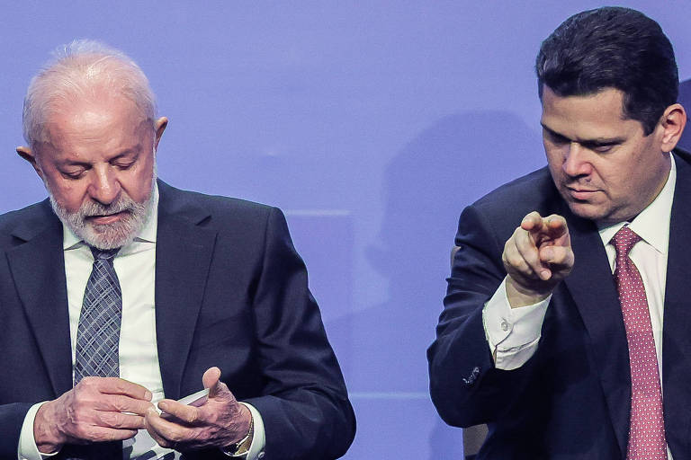Lula reúne ministros do União Brasil e faz cobrança após críticas de dirigentes do partido