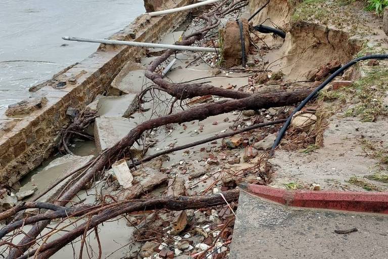 Ressaca do mar e ventania fecham Porto de Santos por 29 horas; Rio tem alerta