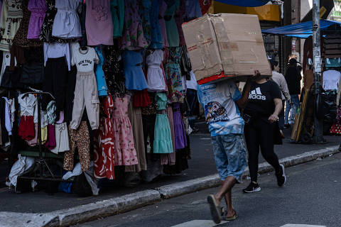 Mercado de trabalho bate recordes, mas IBGE evita falar em pleno emprego; entenda