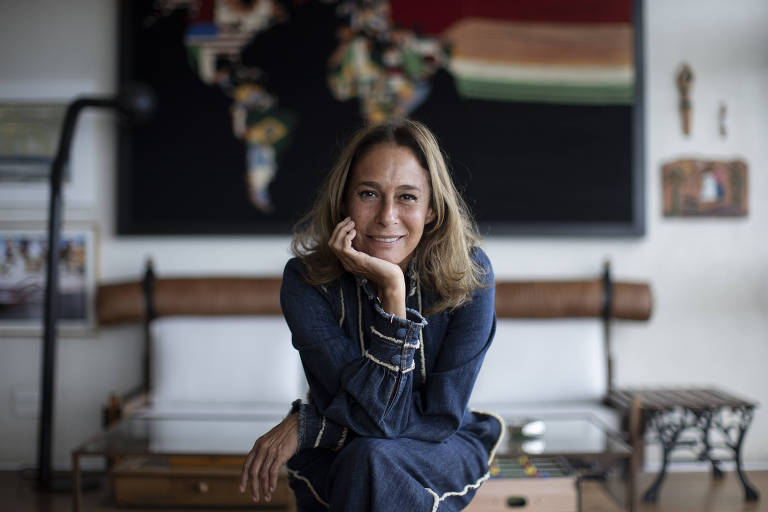 'A moral e os bons costumes invadiram a vida da gente', diz Andrea Beltrão